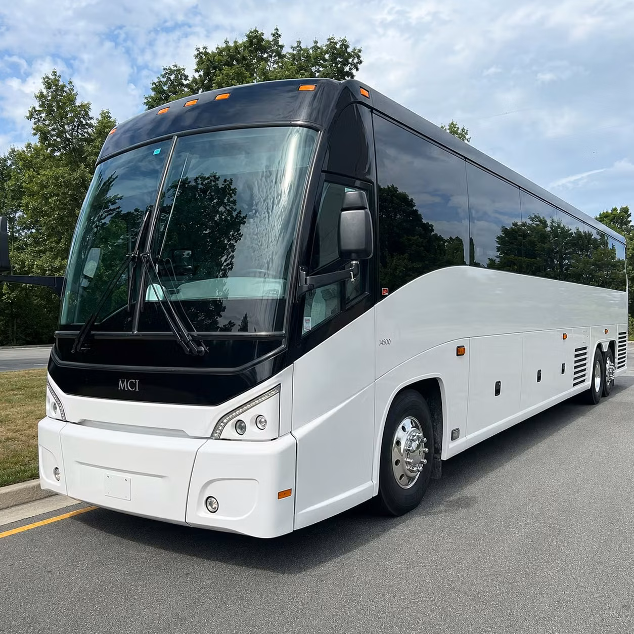 concert bus rentals to fiddler s green amphitheatre and ball arena from loveland
