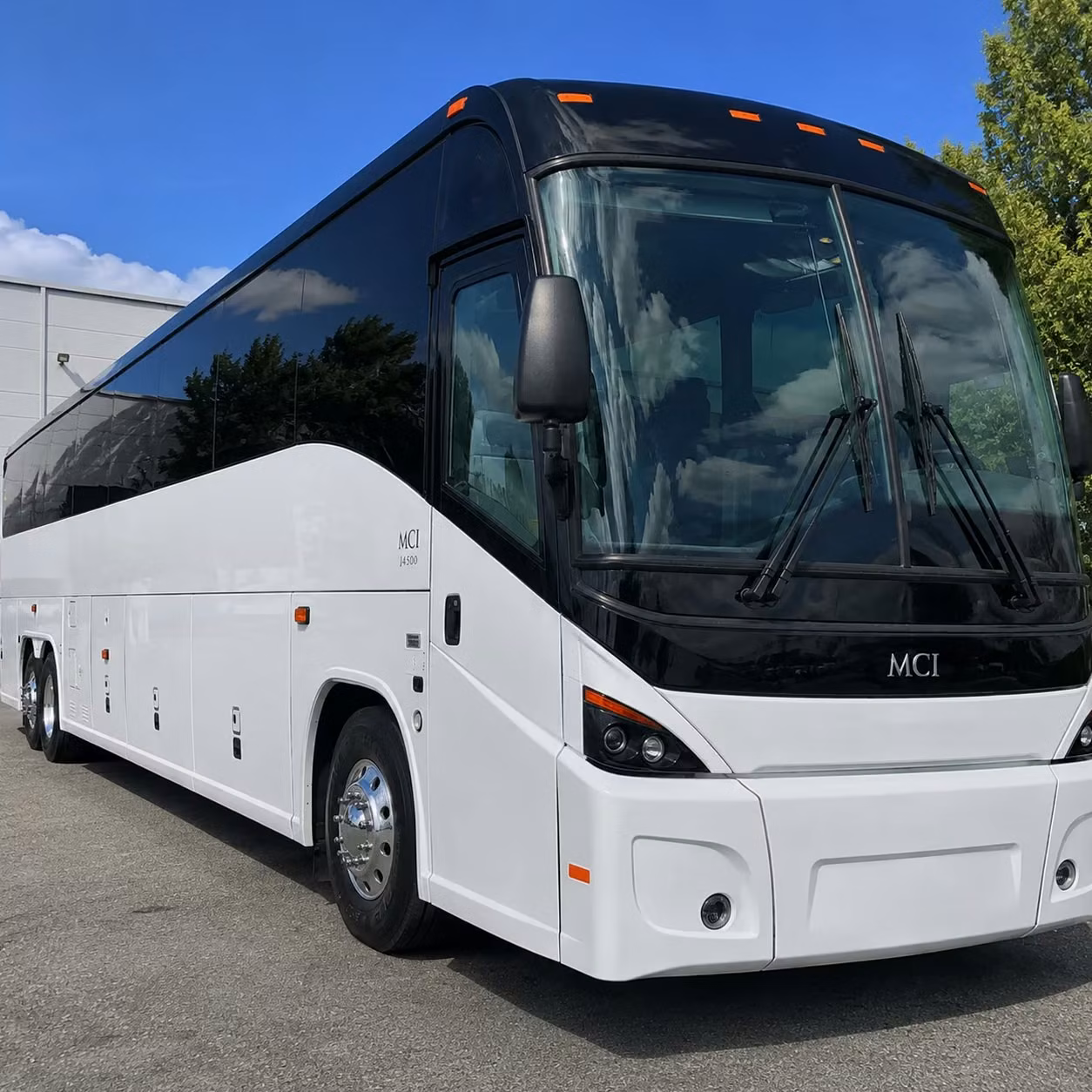 corporate event and conference shuttle services for loveland businesses