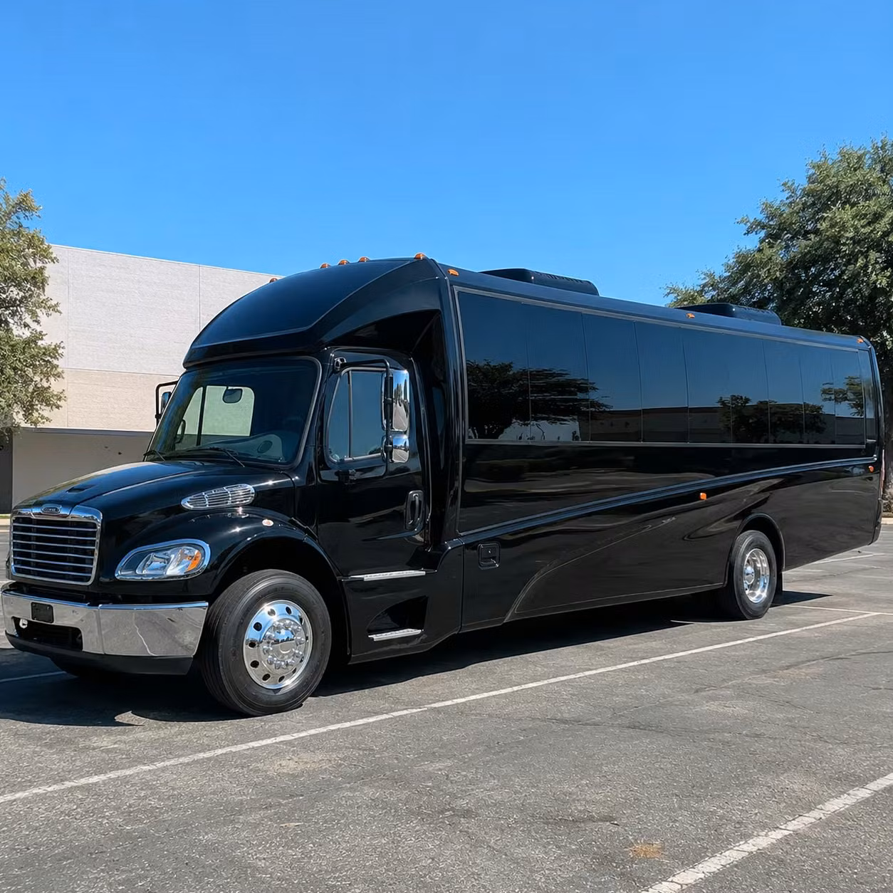 loveland 18 passenger minibus rental