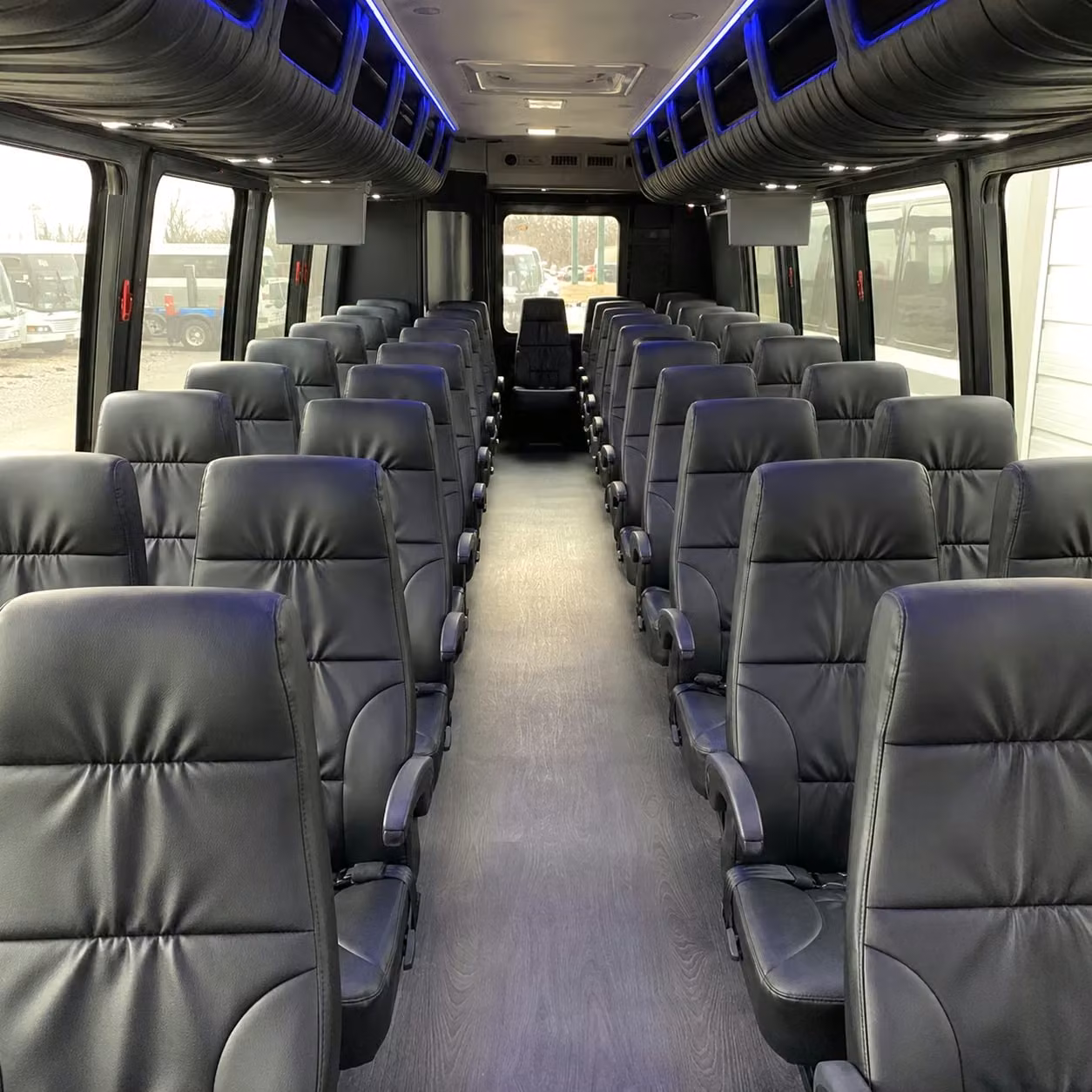 loveland 28 passenger minibus rental